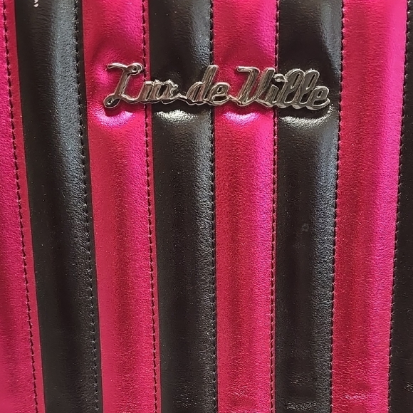 Betsey Johnson Pink and Black Tote - Picture 2 of 6